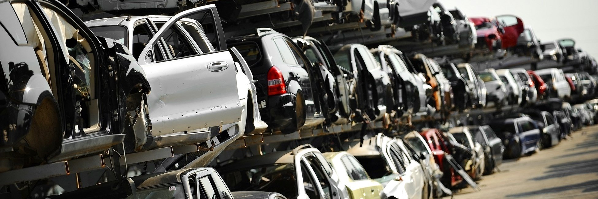 Professional Car Dismantling Process